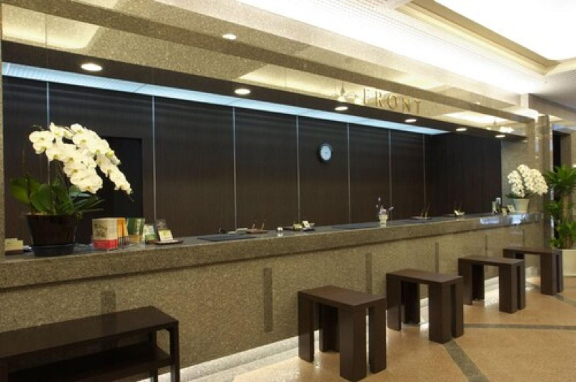 Hotel Route-Inn Sapporo Ekimae Kitaguchi Exterior photo